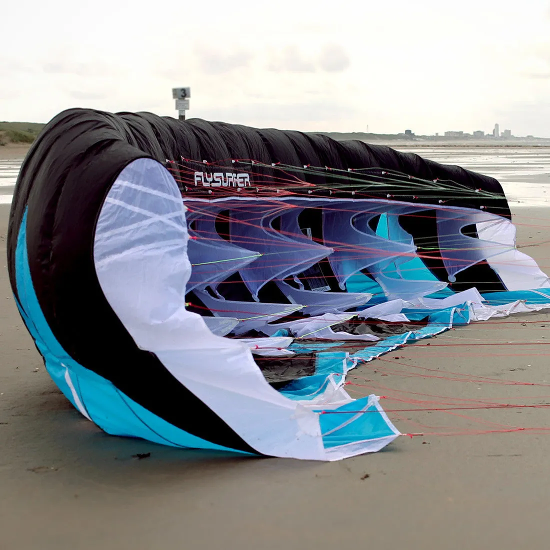 Flysurfer Peak Kite